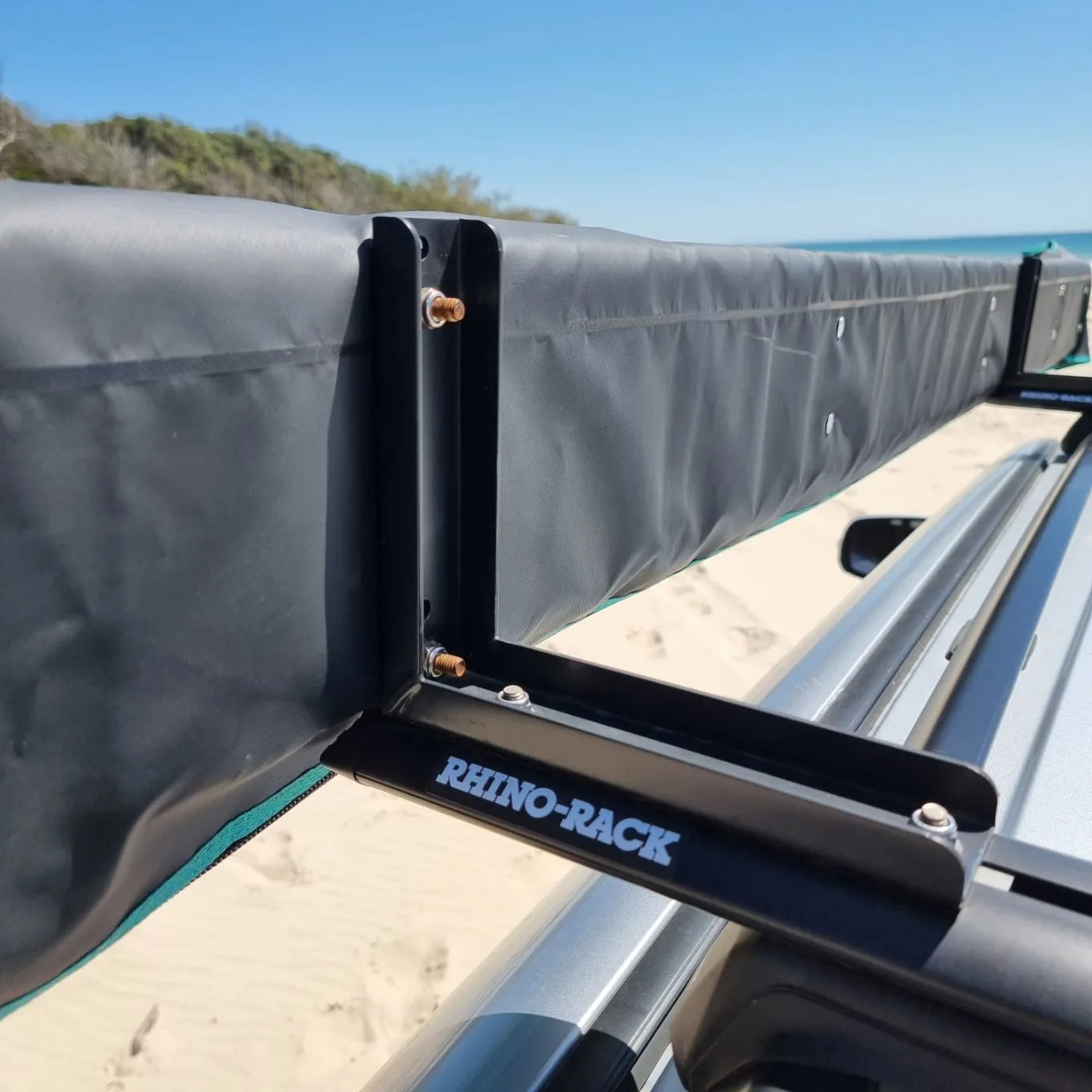 30 Second Awning Additional L Bracket-5